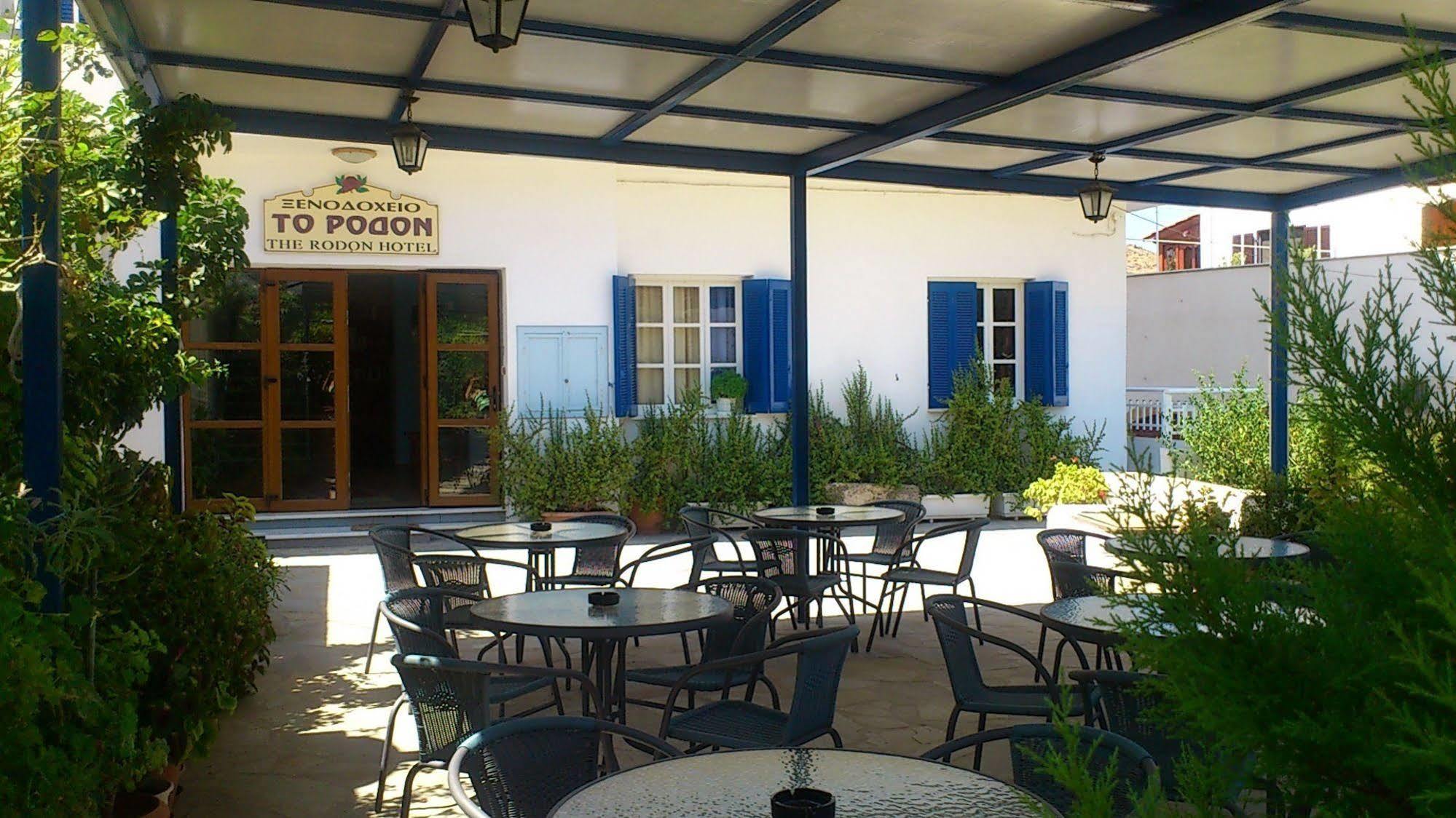 Hotel Rodon Skala  Exterior photo
